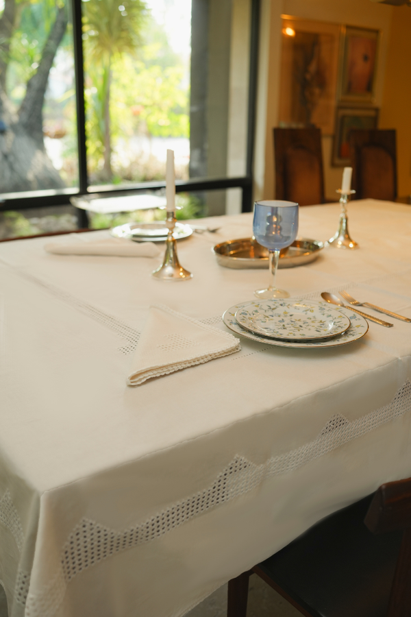 Classic Tarkashi Dining Set