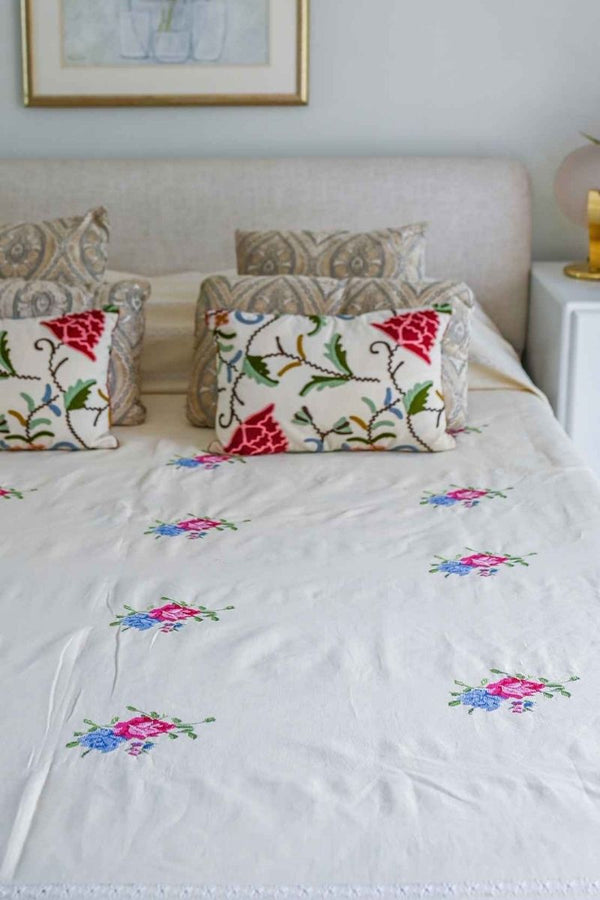 Crochet Tarkashi Bed Sheet