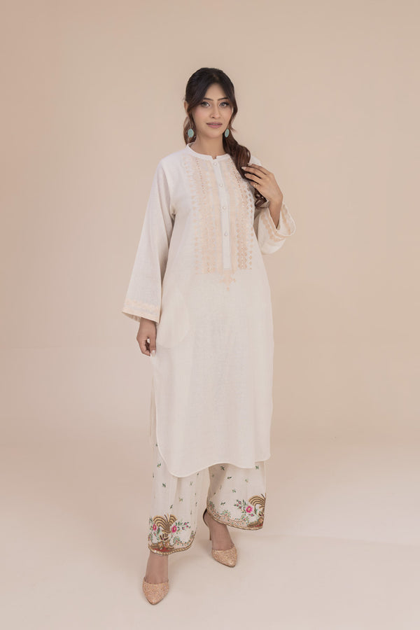 Ivory Kurta with Jisti Embroidery