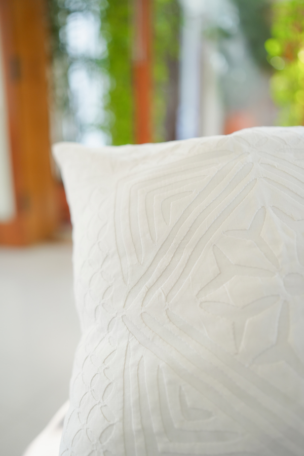 Pure White Artisan Cover