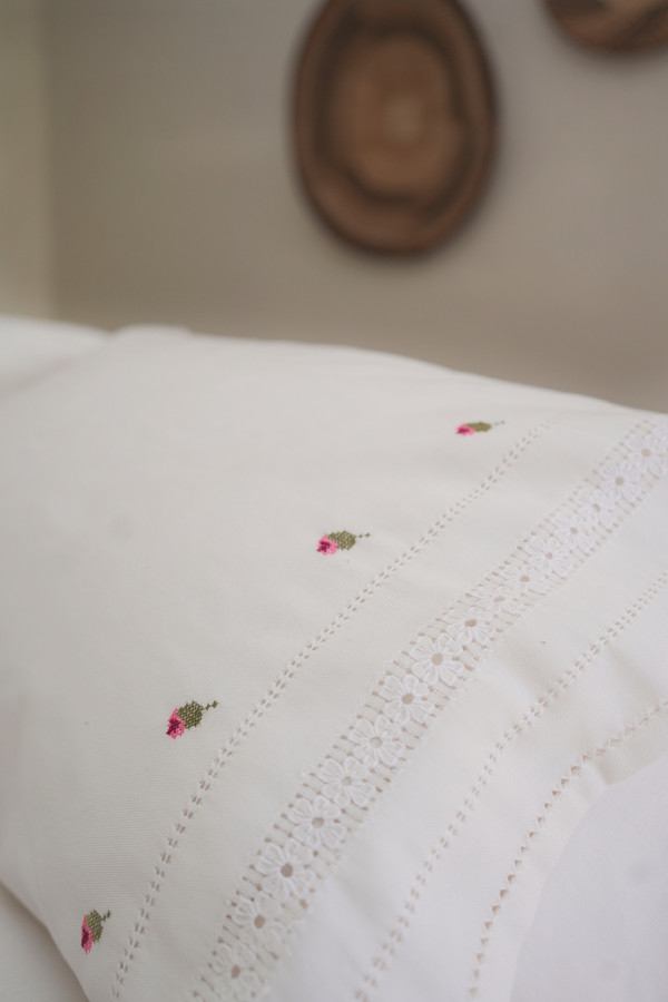 Tarkashi Bloom Bed Sheet